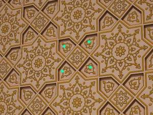 کاشی کاری تزئینی سنتی در مشهد