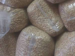 خلال بادام برای کره گیری کلی و جزئی