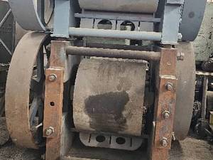 سنگ شکن غلطکی والس در شیراز