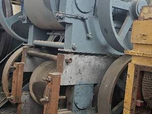 سنگ شکن غلطکی والس در شیراز