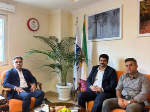 شرکت تولیدکننده پایه چراغ خیابانی در گیلان