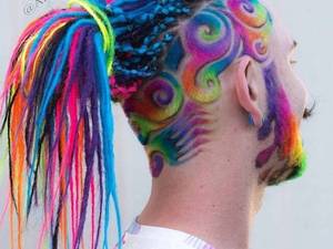 دوره عملی رنگ‌های فانتزی مردانه در کرج