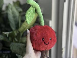 خرید عمده عروسک آلبالو Jellycat فروشگاه‌ها ورامین