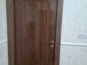 طراحی و ساخت درب چوبی سفارشی اندیمشک