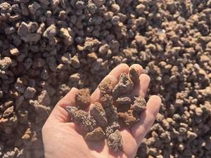 خرید عمده پوکه معدنی نخودی با قیمت مناسب در اهواز