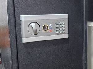 خرید سیف باکس هتلی دیجیتال در رشت