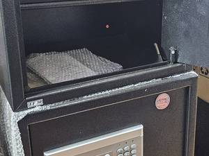 خرید گاوصندوق دیواری هتلی دیجیتال رشت