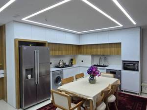 اجرای کابینت مدرن سفید مات در خمینی شهر