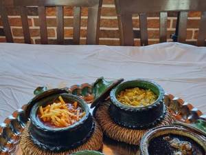 رستوران و کافی‌شاپ کنار جاده سقالکسار