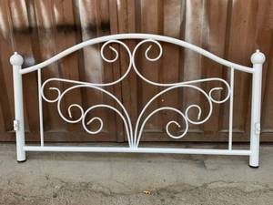 تولید کننده تخت خواب فلزی در کرج