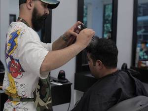 بهترین آموزشگاه آرایشگری مردانه در ستارخان
