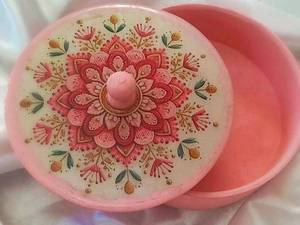 جای شکلاتی ساخته شده با چوب و رزین