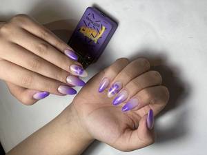 کاشت ناخن با مواد درجه یک در اشرفی اصفهانی