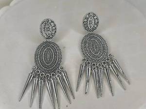 گوشواره دست ساز آناهیتا