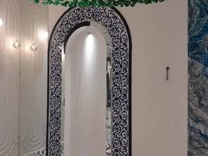 کاشی مینیاتوری تک‌رنگ گل و مرغ