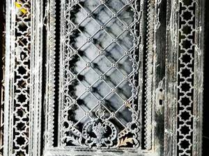 طراحی و قیمت درب مدل توسکا در اصفهان