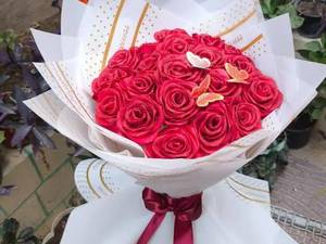 قیمت و خرید دسته گل رز 20 شاخه