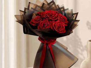 خرید و قیمت دسته گل 7 شاخه رز روبانی