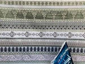 رومیزی طرح راه راه سنتی در شهرقدس