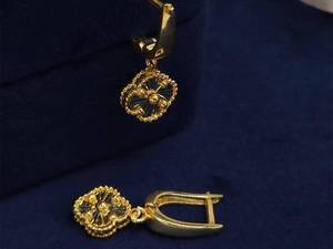 گوشواره ونکلیف
