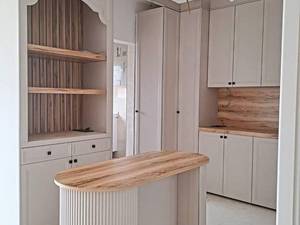 طراحی کابینت نئوکلاسیک در آمل