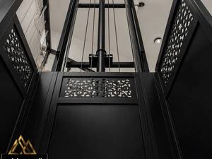 اجرای تخصصی و مدرن بالابر هیدرولیک اصل 