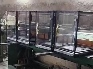 قفس ویترینی و مسافرتی مناسب تمام پرندگان