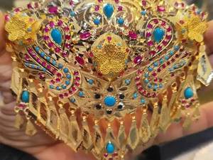 سنجاق سینه بلوچی طلای ۲۲ عیار با طرح سنتی