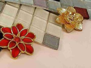 طرح کاشی شیشه ایی