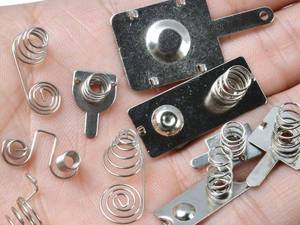 تولید فنر باطری با دستگاه cnc