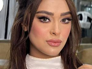 میکاپ صورت به سبک نیمه‌اسموکی