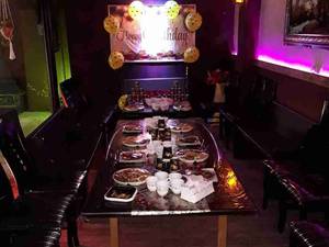 سرو غذاهای سنتی و مدرن کافه بارانا