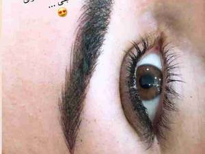 میکروبلیدینگ ابرو به صورت تخصصی