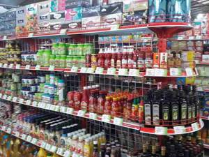 انواع  مواد غذایی و خوراکی در بازارچه تروند