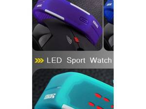 ساعت دستبند LED