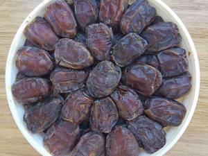 پخش عمده و خرده خرما کبکاب