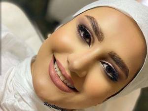 میکاپ بصورت کاملا حرفه ای با کادری مجرب در شیراز