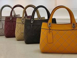 فروشگاه کیف طوس در تهران