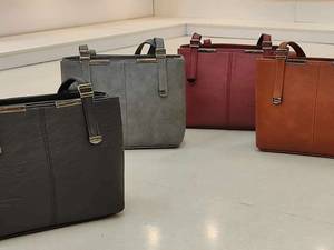 فروشگاه کیف طوس در تهران