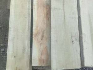 چوب بری و پالت سازی نظری در آمل