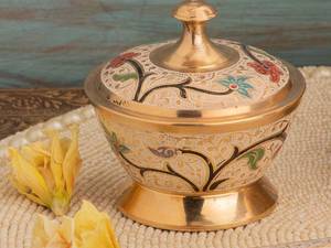 محصولات قلمزنی دست ساز برنج در چابهار