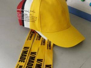 کلاه نقاب دار پشت بند در تهران