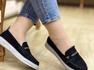 کفش کالج قلبی در کاشان