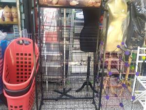 قفسه پلاستیکی متحرک