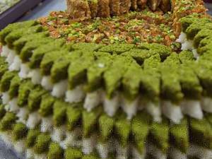 لوزنارگیلی،پسته ای ،بادامی