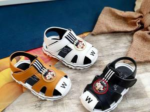 صندل تابستانی نقلی مدل W