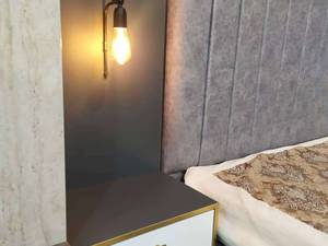 سرویس خواب رویال همراه با پاتختی مدرن