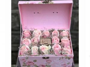 گلهای صندوقچه ای