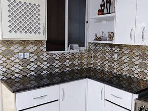 طراحی و اجرای کابینت های گلاس آشپزخانه