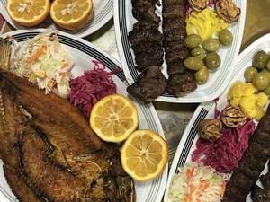 پذیرای شما مهمانان عزیز هستیم